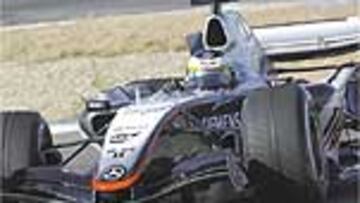 <b>OCASIÓN DE ORO. </b>Pedro de la Rosa realiza miles de kilómetros cada temporada en pruebas privadas, pero ahora disfrutará del excepcional escaparate de los grandes premios.