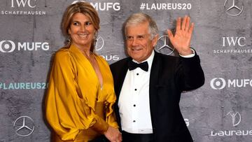 Mar&iacute;a Ayuso y Giacomo Agostini en los Laureus de este a&ntilde;o.