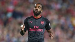 Lacazette scores on Arsenal debut