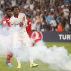 Marsella y Lyon firman tablas en un choque con incidentes