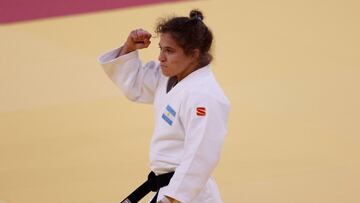 EVE760. TOKIO (JAP&Oacute;N), 24/07/2021.- Paula Pareto de Argentina celebra en la ronda los 48 kg femeninos de judo en los Juegos Ol&iacute;mpicos 2020, en el estadio Nippon Budokan en Tokio (Jap&oacute;n). EFE/ Juan Ignacio Roncoroni