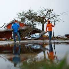 Beware of scams: How to spot fraud in aid for victims of Hurricane Milton