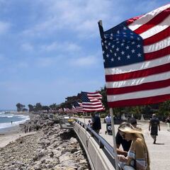 Memorial Day 2020: are liquor stores and grocery stores open today?