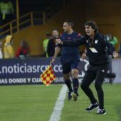 Costas y Russo en lista de candidatos para dirigir Santa Fe