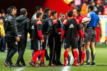 Los Xolos vencieron 3-2 a los esmeraldas, sin embargo, al final quedaron fuera tras el 3-0 de la ida. Así se vivió el partido en el Caliente.