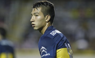 Jugó en Boca Juniors de 2012 a 2014.