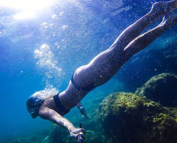 Su cámara también le acompaña bajo el agua