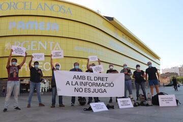 Fotógrafos y cámaras de televisión en Villarreal