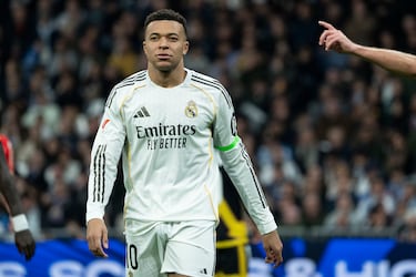 El ‘caso Kaká’ alerta a Mbappé
