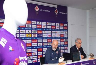 Fiorentina honour Nelson Mandela with special tribute shirt