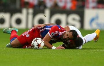 Juan Manuel Iturbe y Mhedi Benatia 