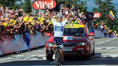 Así fue el histórico debut de Nairo Quintana en el Tour de Francia: maillot blanco y segundo puesto
