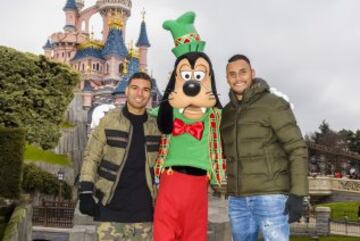 Las navidades de Casemiro y Keylor Navas en Disneyland París