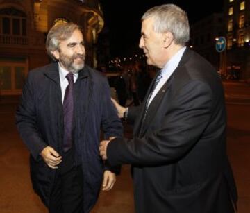 Pablo Salazar, Director de Deportes de la Comunidad de Madrid con Manolete. 