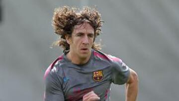 El Barcelona entrena con Puyol al margen del grupo