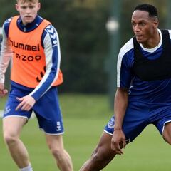 Benítez: "A Yerry le está yendo bien, pero todavía no está listo"