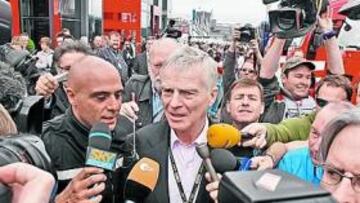 <b>PAZ Y ADIÓS. </b>Mosley no se presentará a la reelección este año.