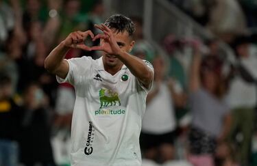 Aún cuando pierde, gana