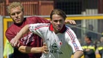 <b>SIN SUERTE</b>. El centrocampista argentino se lesionó nada más llegar al equipo italiano y no ha tenido oportunidades.