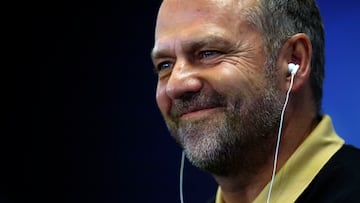 Flick welcomes back Gavi, Fermín and Dani Olmo and confirmed that Iñaki Peña will remain as a starter.