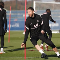 Achraf y Ramos no entrenan a cinco días del Bernabéu