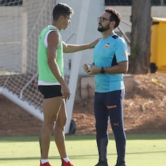 La lesión de Gabriel Paulista acelera el fichaje de un central