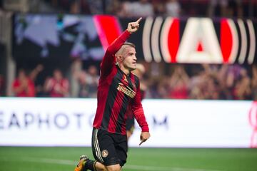 MLS (2017 - ): Atlanta United.

Estuvo cuatro años en México, con Xolos y Atlas, pero nunca pudo trascender. Ahora, se encuentra en el mejor equipo de la MLS, Atlanta United, con el que espera levantar el título de liga este año.