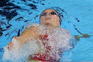 Mireia pierde un récord, Coll bate cuatro y Hoek, uno de cuando nació