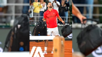No apto para sensibles: vean lo que hizo Djokovic en el momento de abandonar la Chatrier