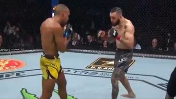 "Nunca había visto algo así en la MMA": el extraño KO que se hizo viral en redes