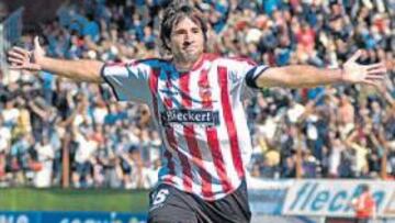 <b>REFUERZO. </b>El delantero centro Hugo Pavone interesa a la Real Sociedad.