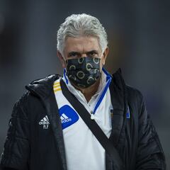 Regresa 'Tuca' Ferretti a los entrenamientos de Tigres