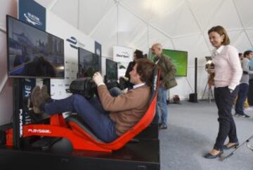El público asistente disfrutó de los simuladores de la Fórmula E. 