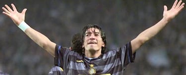 Iván Zamorano y Aros celebraron en la UEFA Europa League