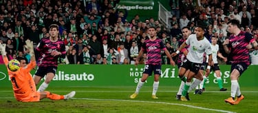 Mboula se desata con José Alberto