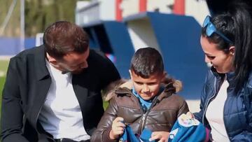 Imposible no emocionarse: el gesto de Mayoral con un niño que sufre la misma enfermedad