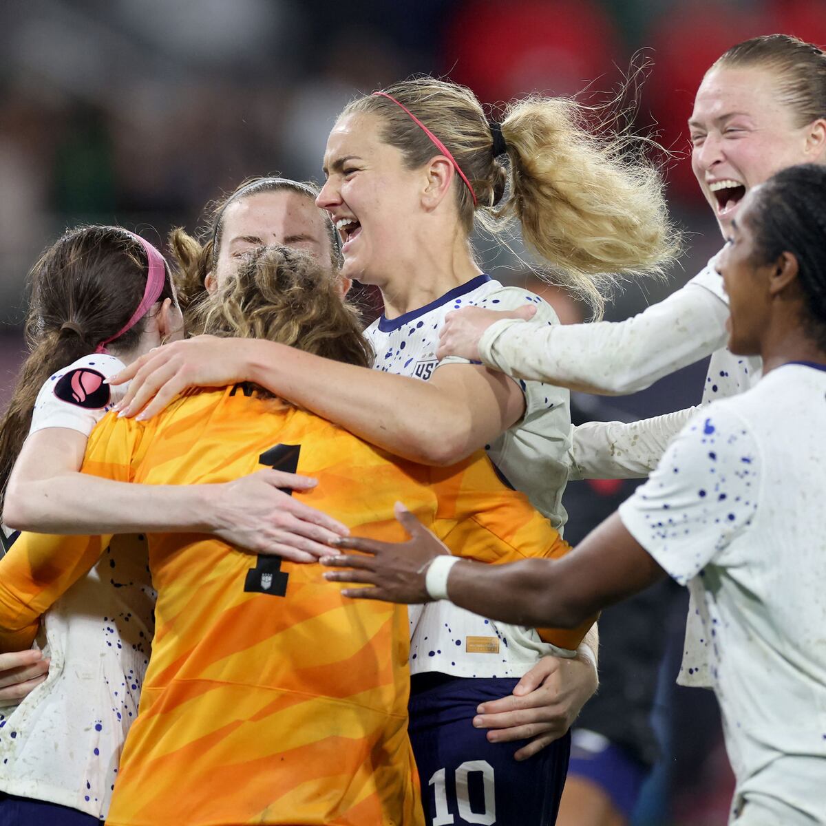 Lindsey Horan lifts U.S. women's soccer to Gold Cup championship - Los  Angeles Times