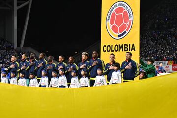 Jhon Jáder Durán y un golazo de chilena de Rafael Santos Borré le dieron la vuelta al marcador tras el primer tanto de Mitoma. Lorenzo mantiene su invicto con la Selección Colombia.