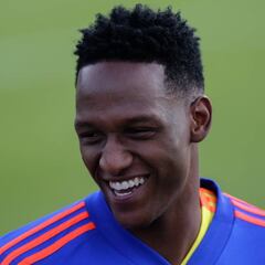 Yerry Mina: "Pasé momentos difíciles, pero estoy fuerte"