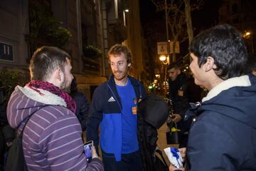 Fans turned up to meet Real Sociedad on their arrival in Madrid last night.