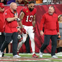 Mike Evans hamstring injury update: How long will the Bucs WR be out?
