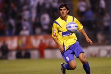 González en el club donde surgió, Universidad de Concepción, en el año 2007.