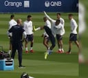 Mbappé está en el punto de mira del mundo y se muestra así: su 'alegría' al lado de Messi y 'Ney'