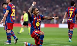 Raphinha defiende su MVP a lo grande