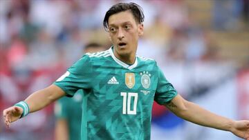 Özil deja la selección alemana