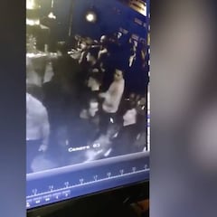 Barkley por los suelos en una discoteca de un solo puñetazo