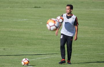 Corinthians ya se adapta a la altura de Bogotá