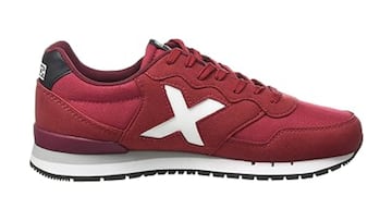Las zapatillas Munich superventas en color burdeos que sabrán diferenciarte del resto y que están disponibles en Amazon.