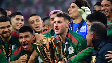 Giménez celebra la obtención de la Copa Oro en el SoFi Stadium de Los Angeles.