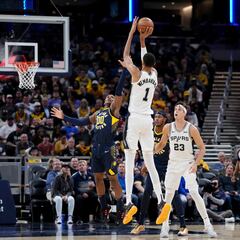 Wembanyama necesitará mucha paciencia en estos Spurs